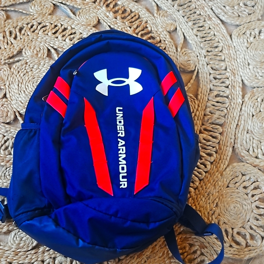UNDER ARMOR HUSTLE 5.0 BACKPACK